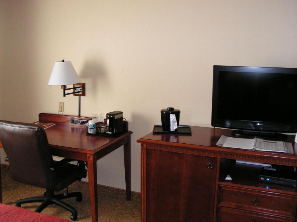 Country & By Radisson, Nashville, Tn Hotel Nashville
