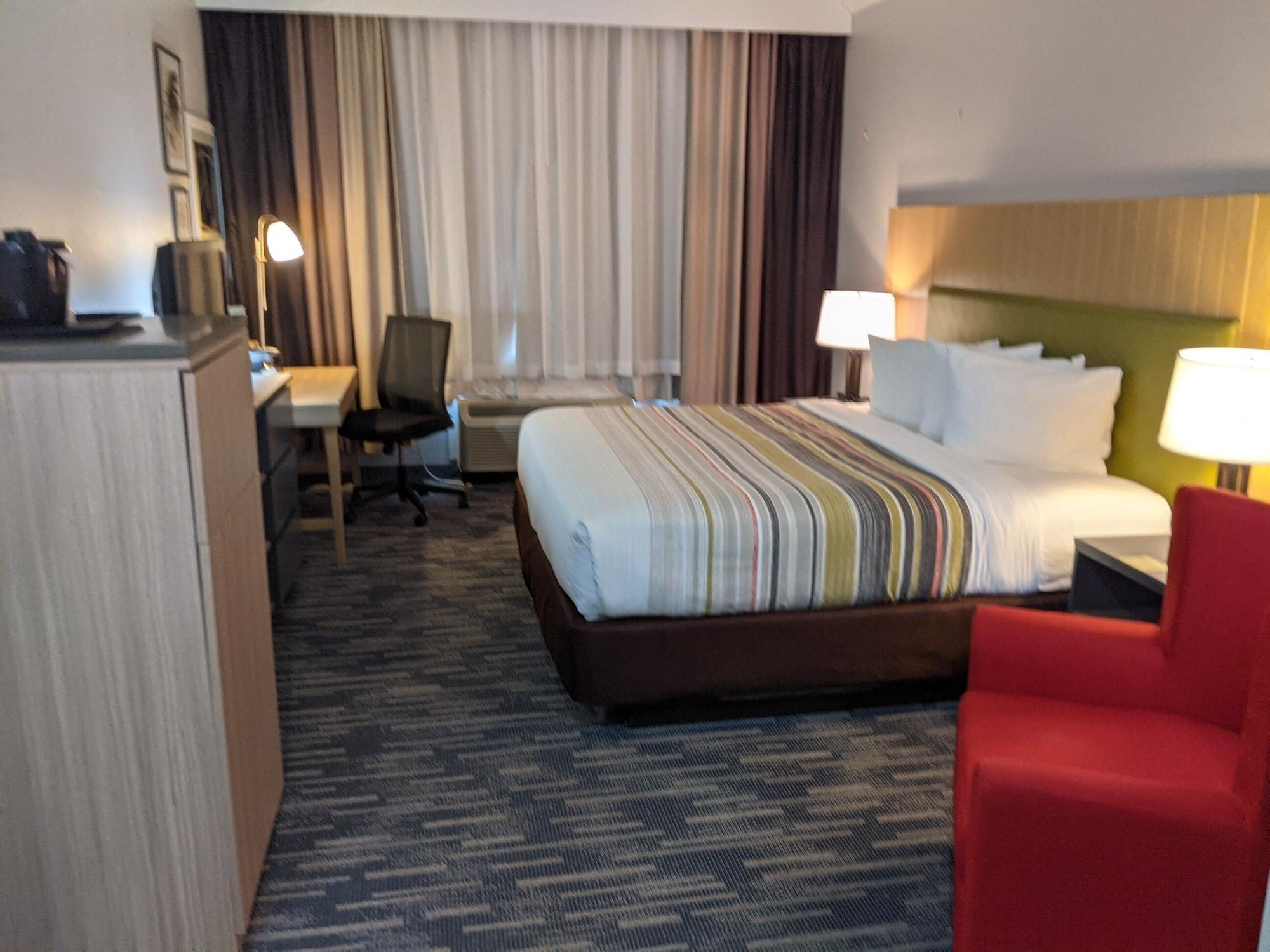 Hotel Country & By Radisson, Nashville, Tn Nashville